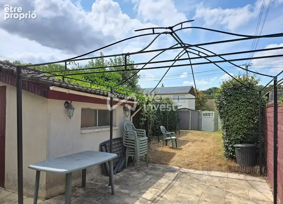 Maison 5 pièces 115 m² à vendre à Allonnes (72700) - photo 4