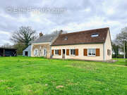 Maison à HUILLE
