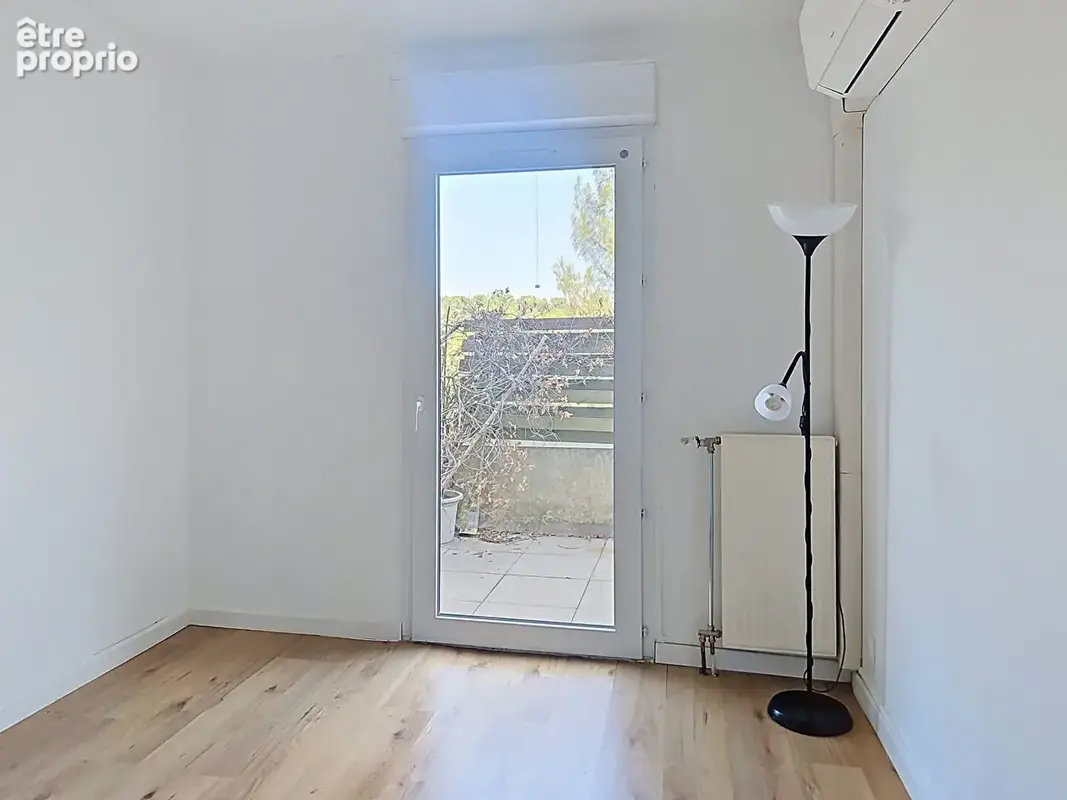 Appartement Nimes 3 pièce(s) 66.274 m2 - photo 4