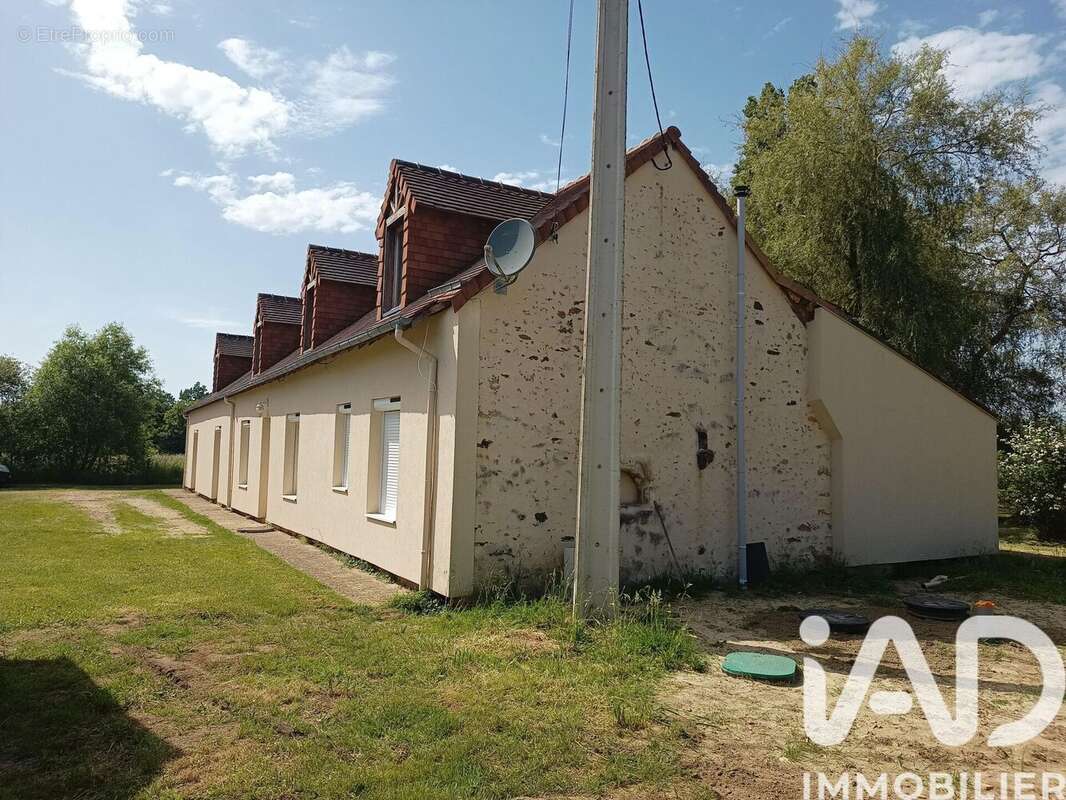 Photo 3 - Maison à PARIGNE-L'EVEQUE