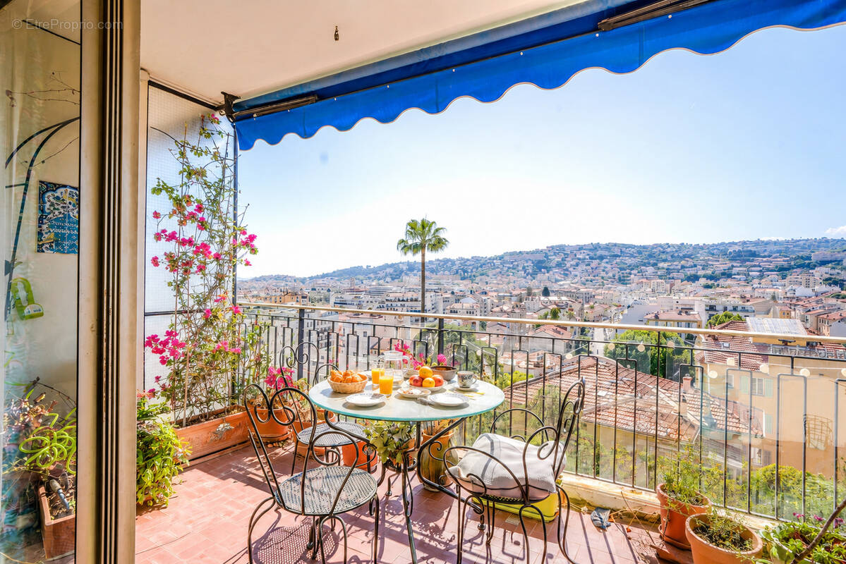 Appartement à NICE