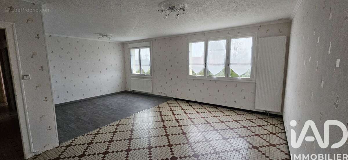 Photo 3 - Maison à LE BOUPERE