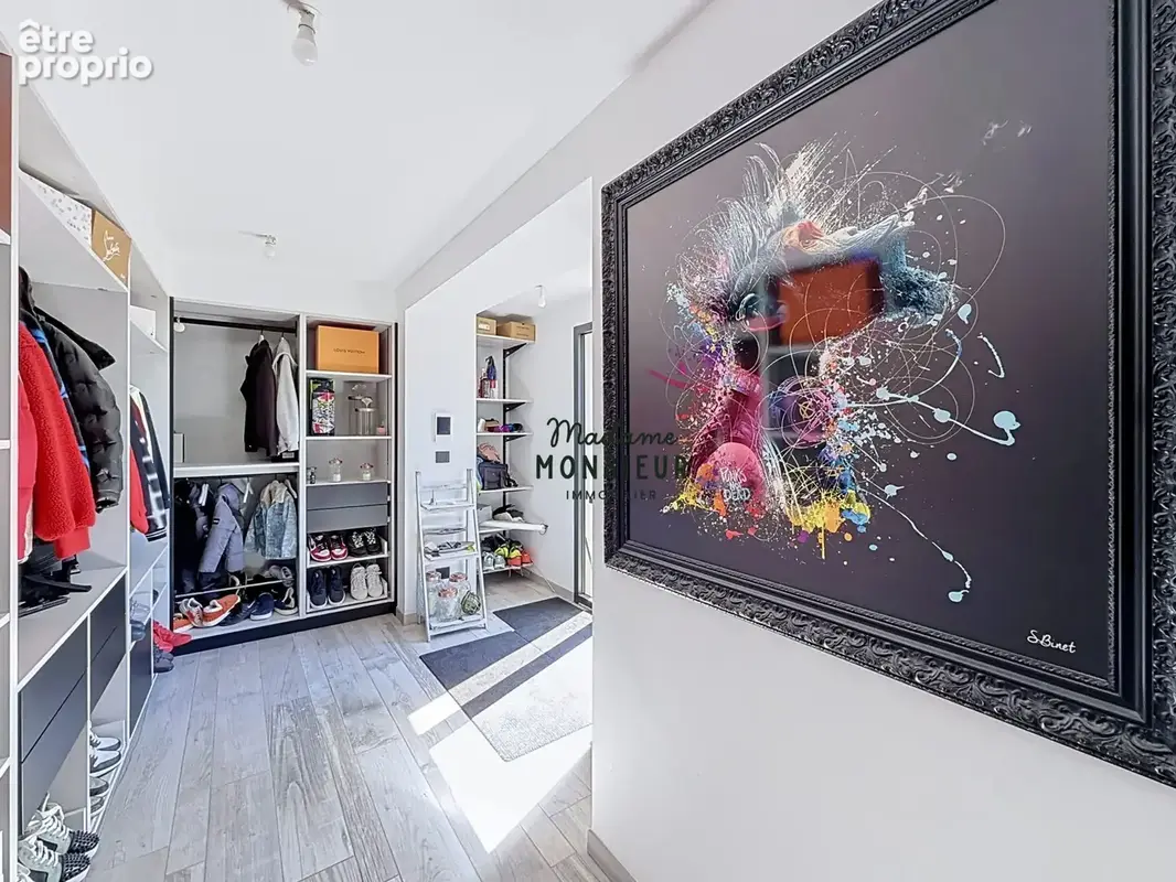 Maison 6 pièces 199 m² à vendre à Saint-Pierre-De-Chandieu (69780) - photo 7