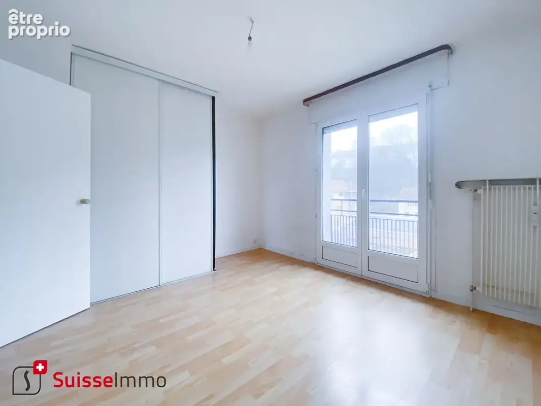 Grand appartement à Montbéliard - photo 9