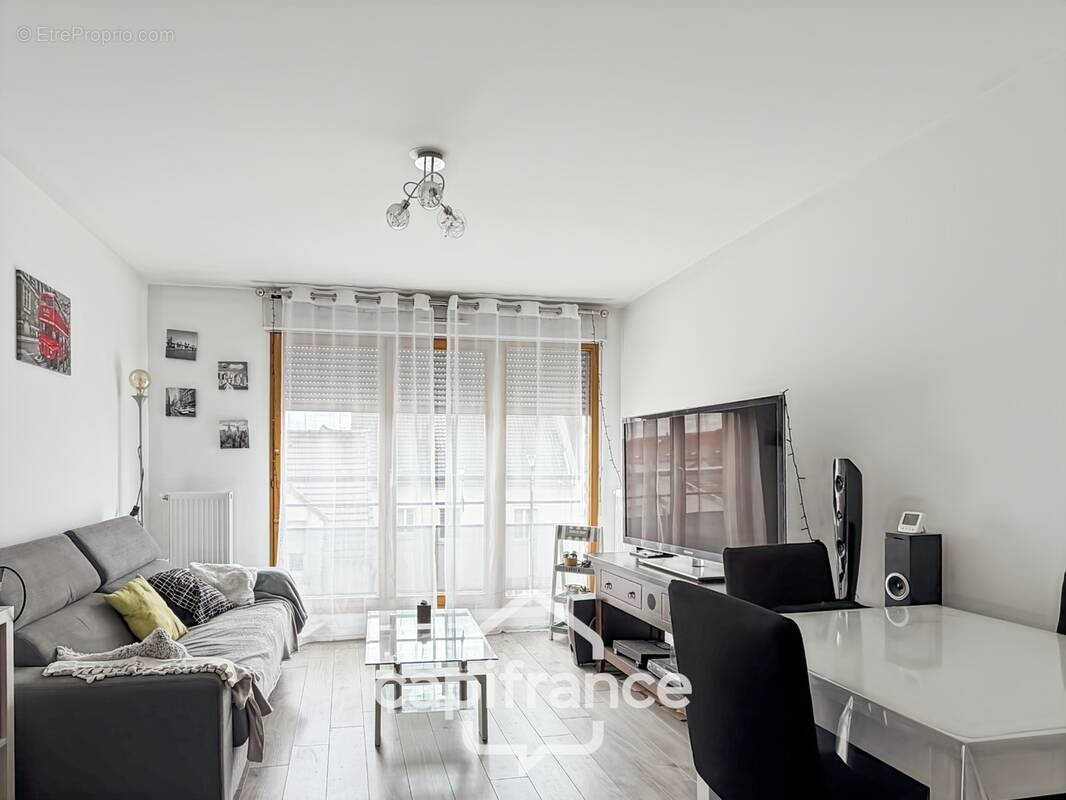 Appartement à DAMMARTIN-EN-GOELE