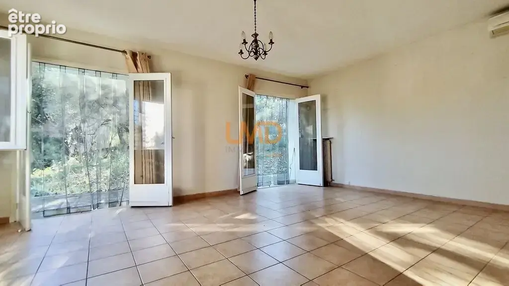Villa atypique proche centre-ville, grande parcelle - photo 13