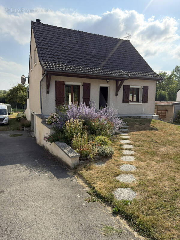 Maison à VAUX-SUR-SOMME