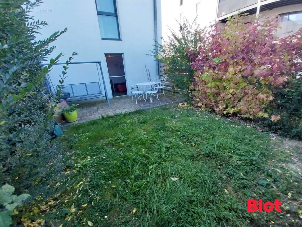 Appartement à SAINT-JACQUES-DE-LA-LANDE