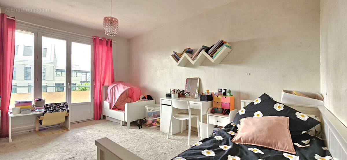 Appartement à LYON-8E