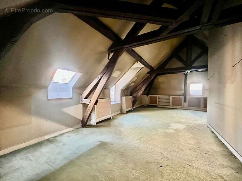 Maison à SAVIGNY-SUR-ORGE