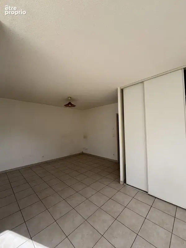 Appartement 2 pièces 50 m² à vendre à Montelimar (26200) - photo 5
