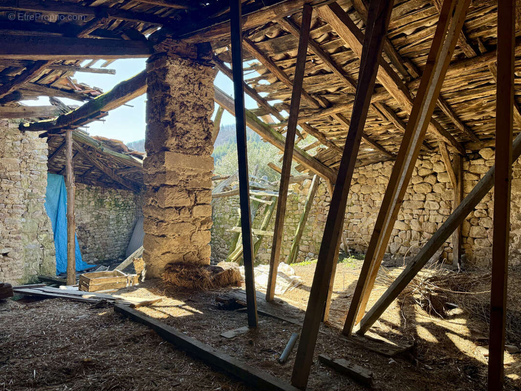 Maison à LENTILLERES