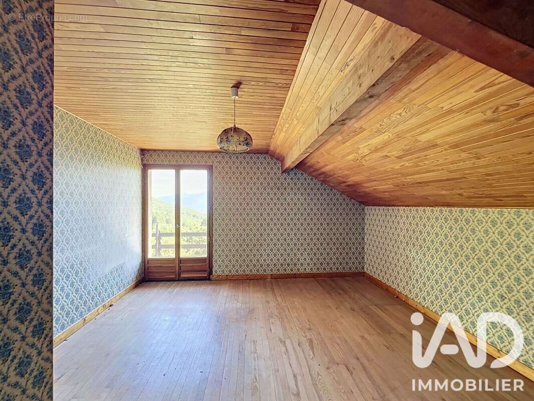 Appartement 117 m² à Corenc  - photo 6