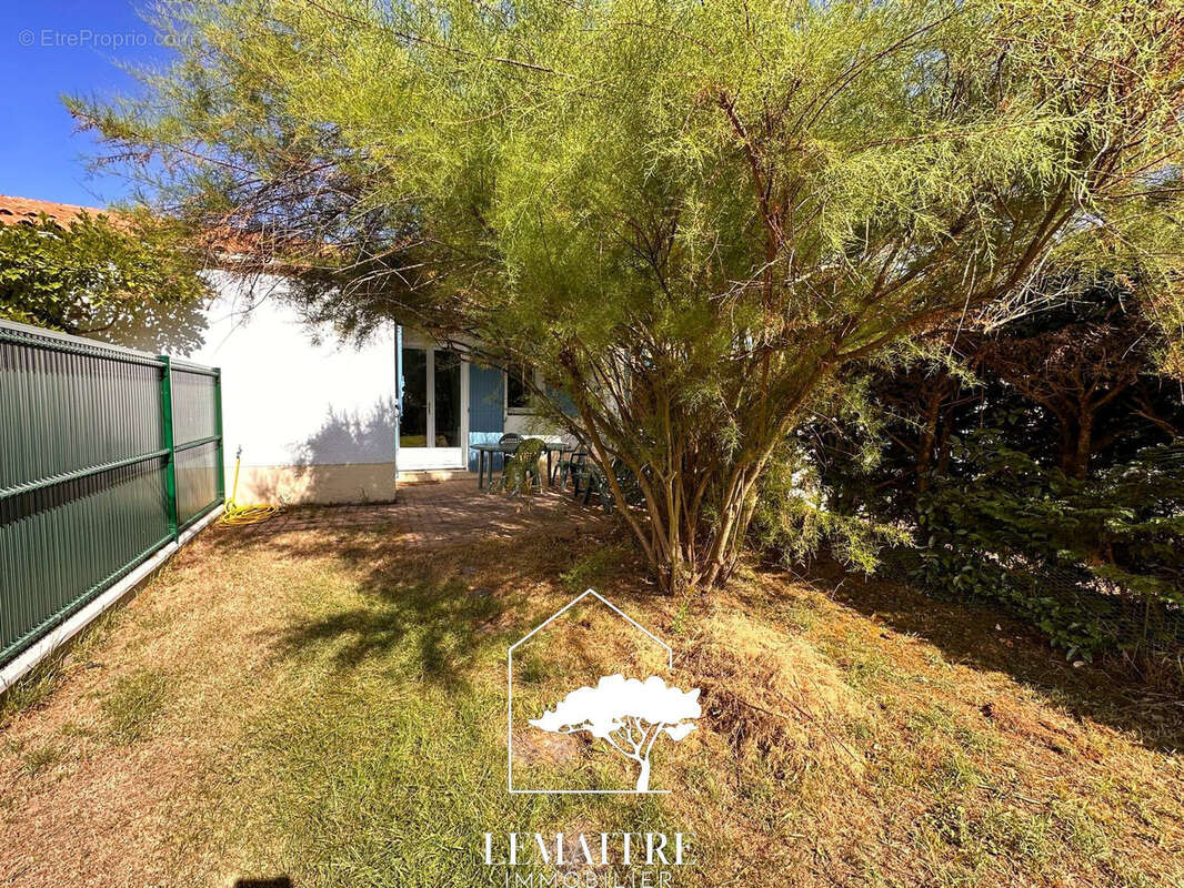 Maison à LES MATHES