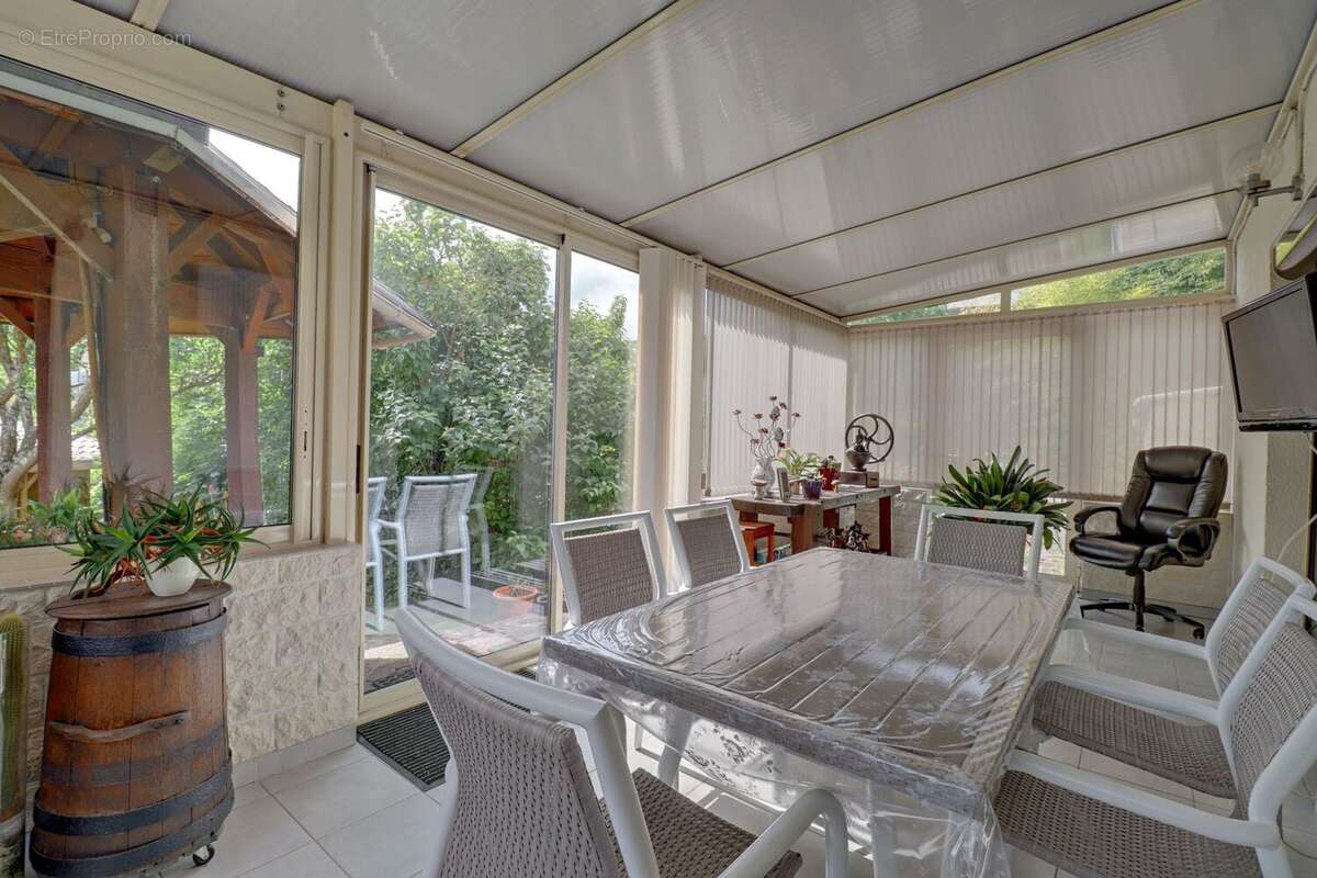 Maison à MAGNY-EN-VEXIN