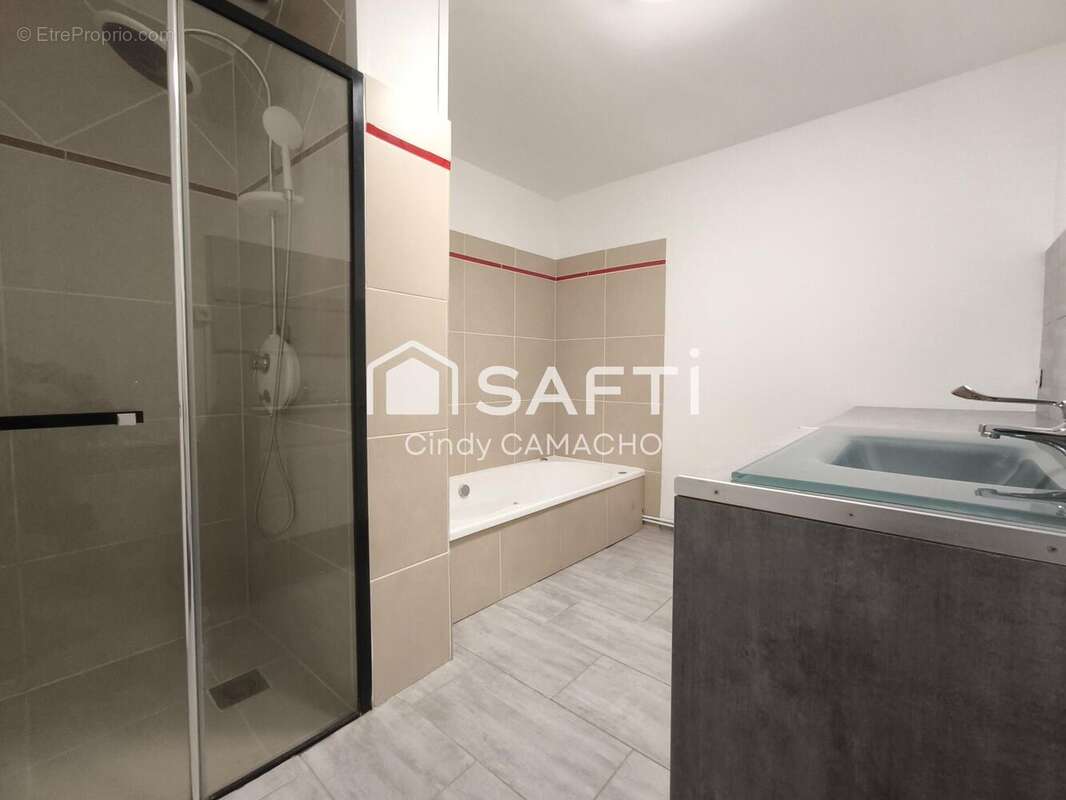 Photo 5 - Maison à PICQUIGNY