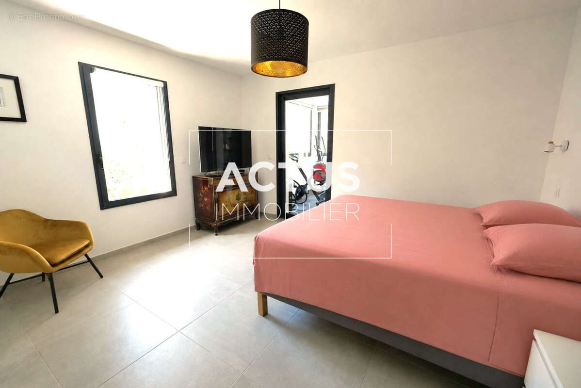 Maison à SALON-DE-PROVENCE
