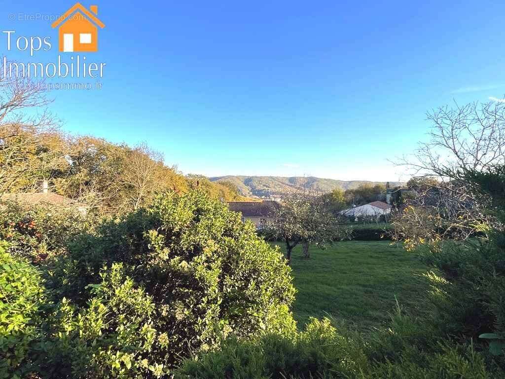 Maison à VILLEFRANCHE-DE-ROUERGUE