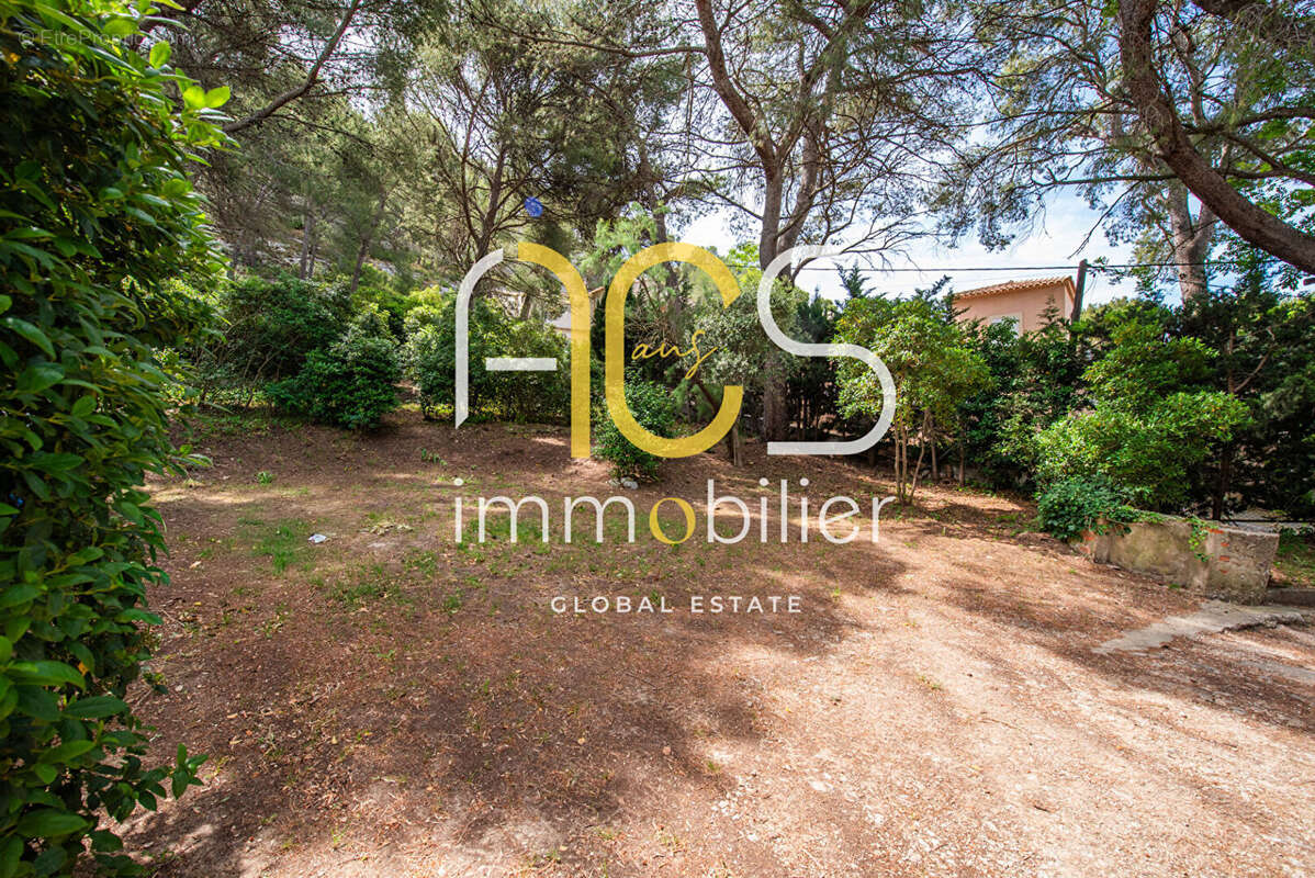 Maison à ENSUES-LA-REDONNE
