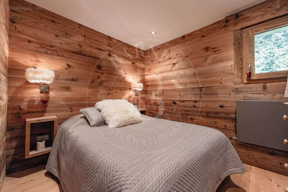 Appartement à LES ALLUES