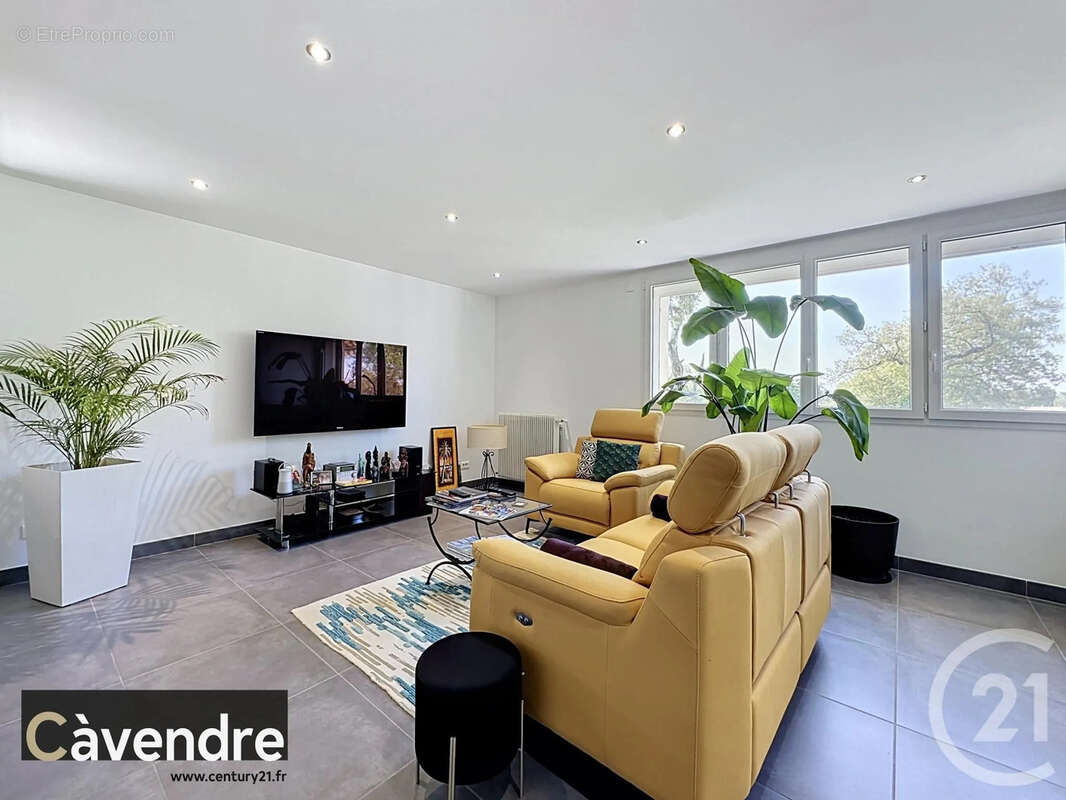 Appartement 101 m² à Avignon  - photo 12