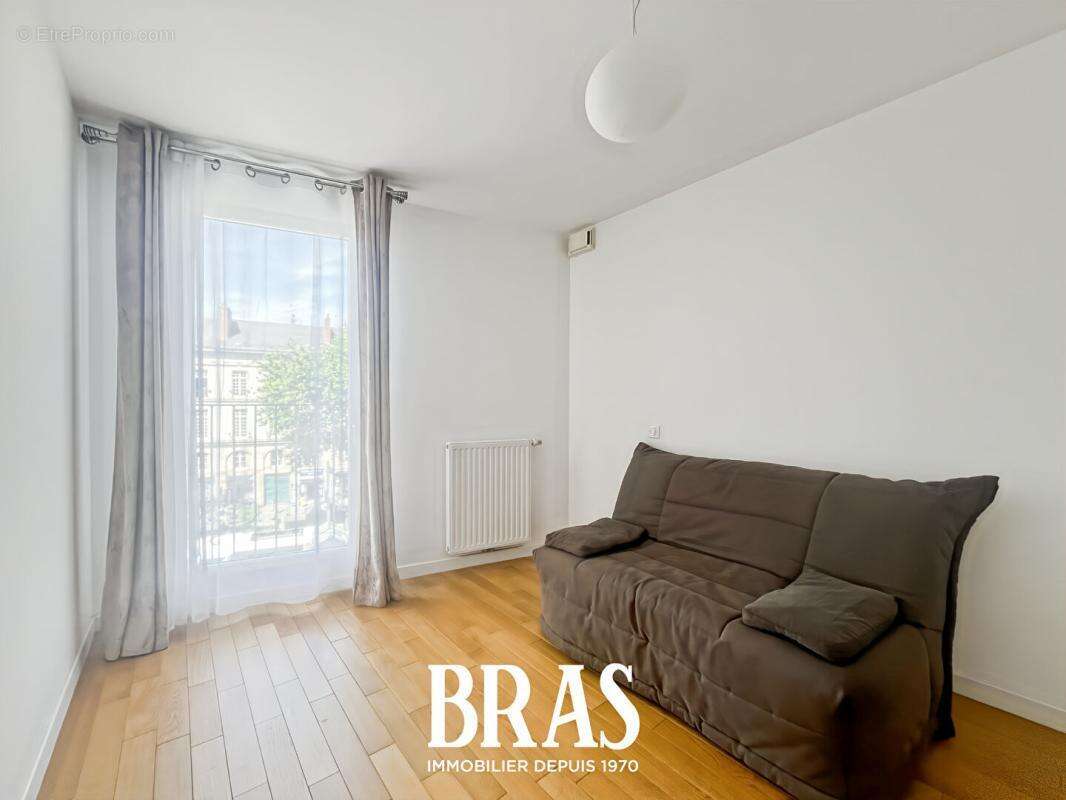 Centre-ville  - t3 avec balcon et parking - photo 7