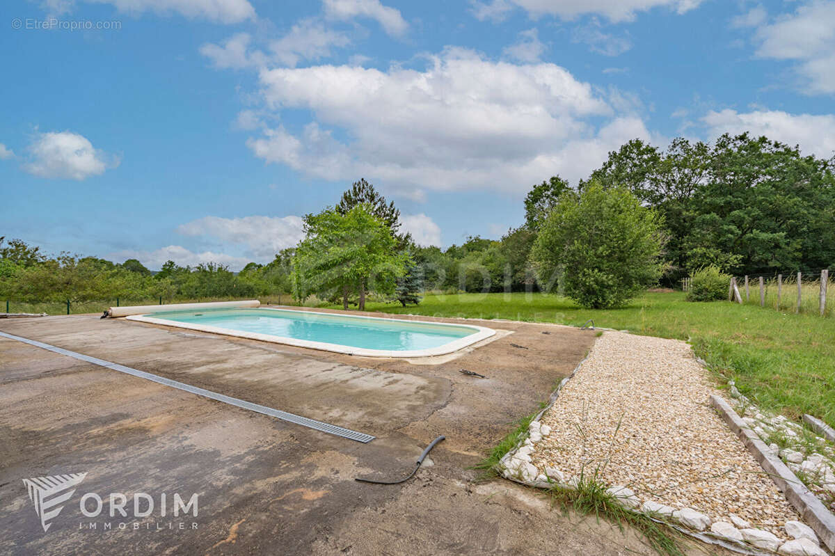 Pavillon de plain-pied avec piscine chauffée - photo 11