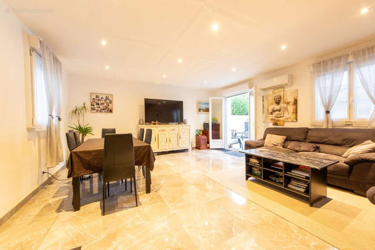 Maison à SUCY-EN-BRIE