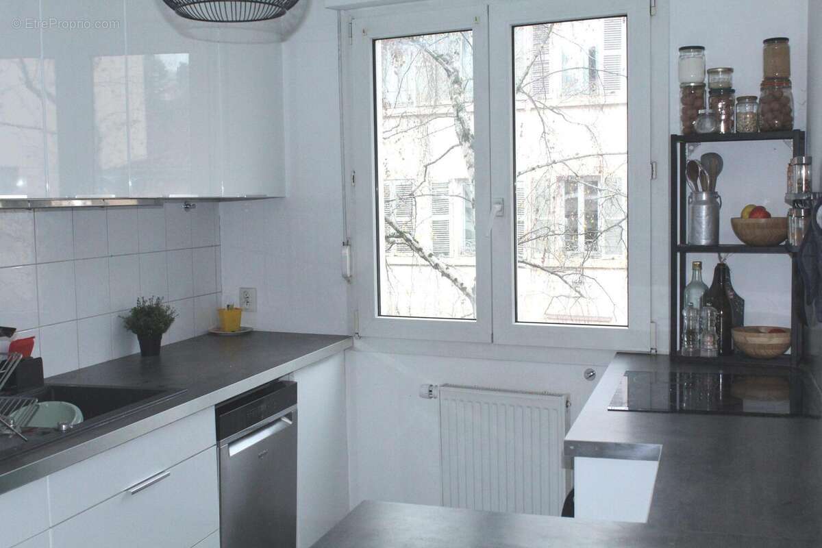 Appartement à LYON-5E