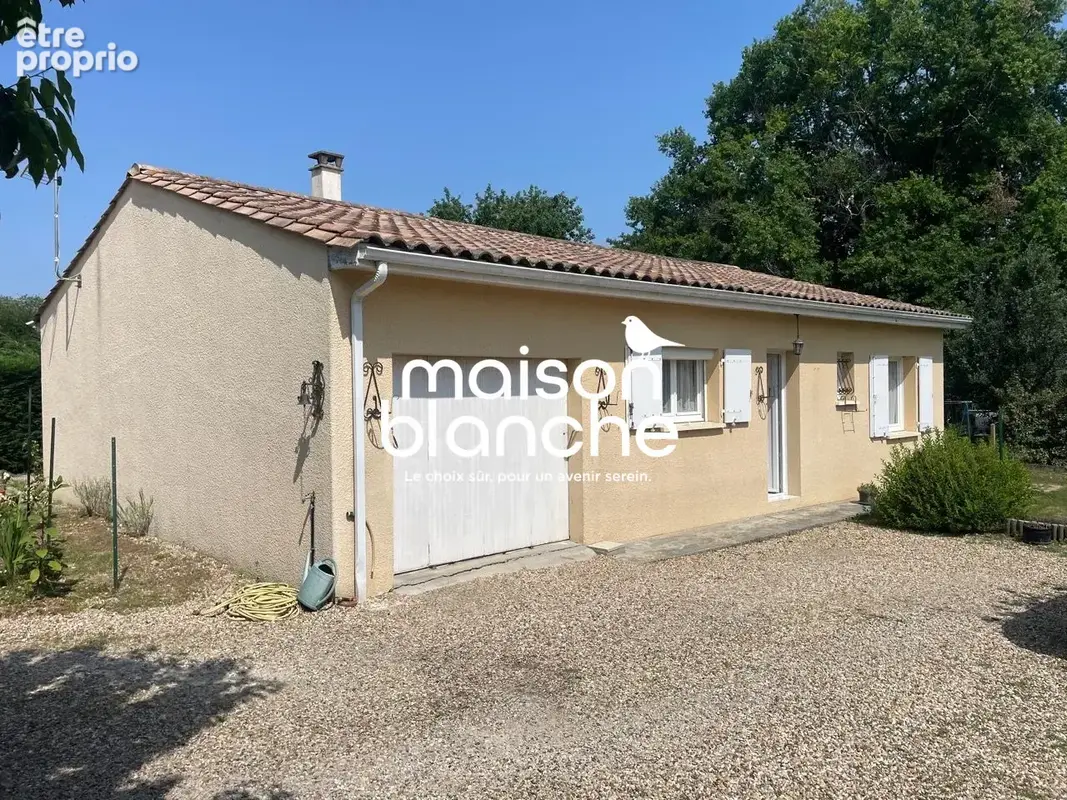 Maison 3 pièces 85 m² · à Saint-Seurin-sur-l'Isle · 85 m² · 164 000 €