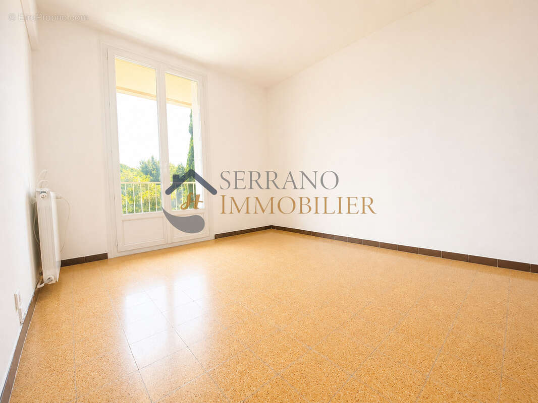 Appartement T4 73 m2 avec balcon et cave - photo 13