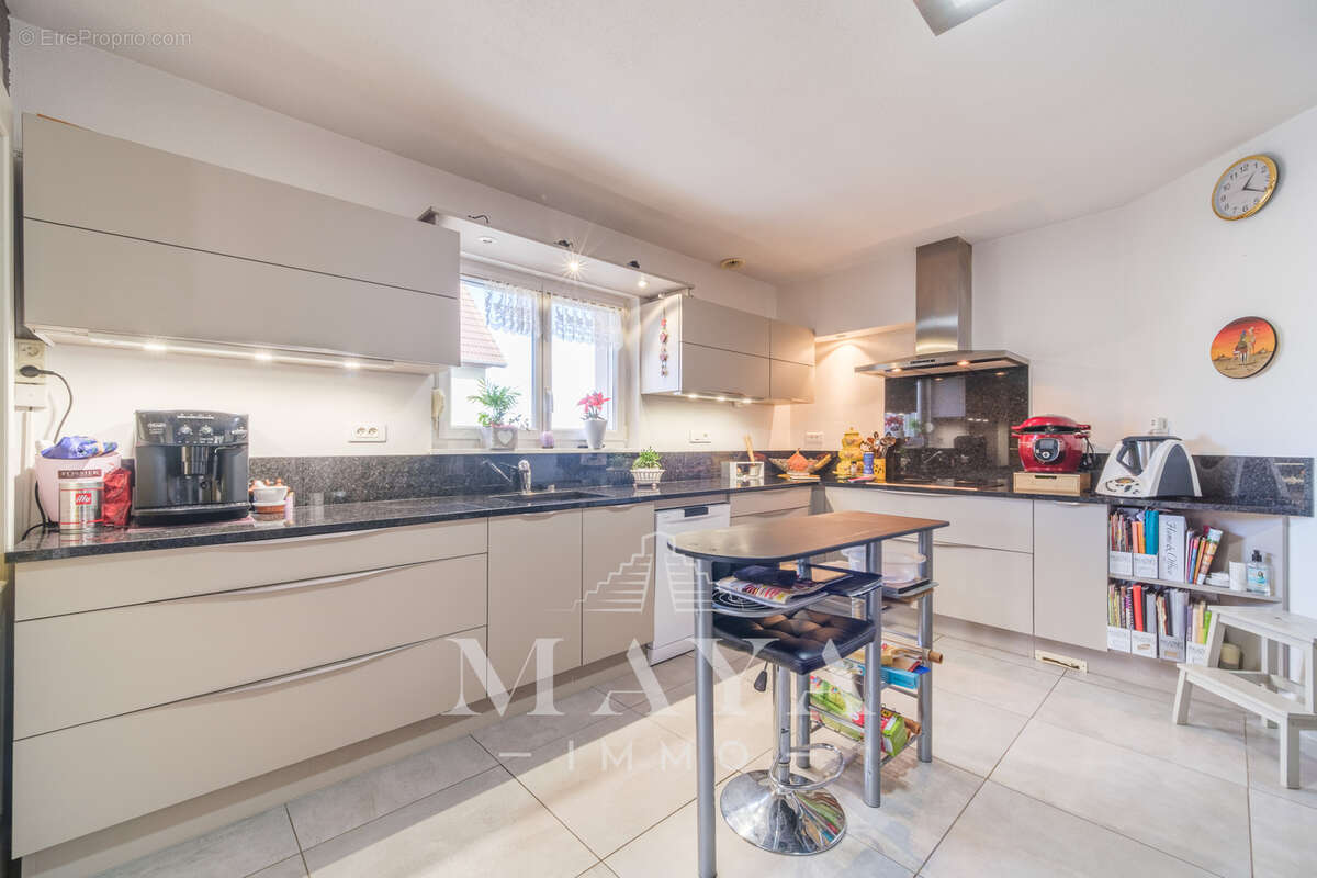 Maison à HINDLINGEN