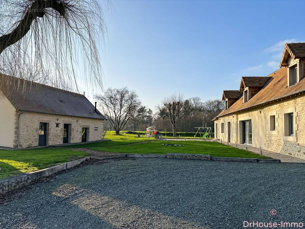 Maison à MAROLLES-LES-BRAULTS