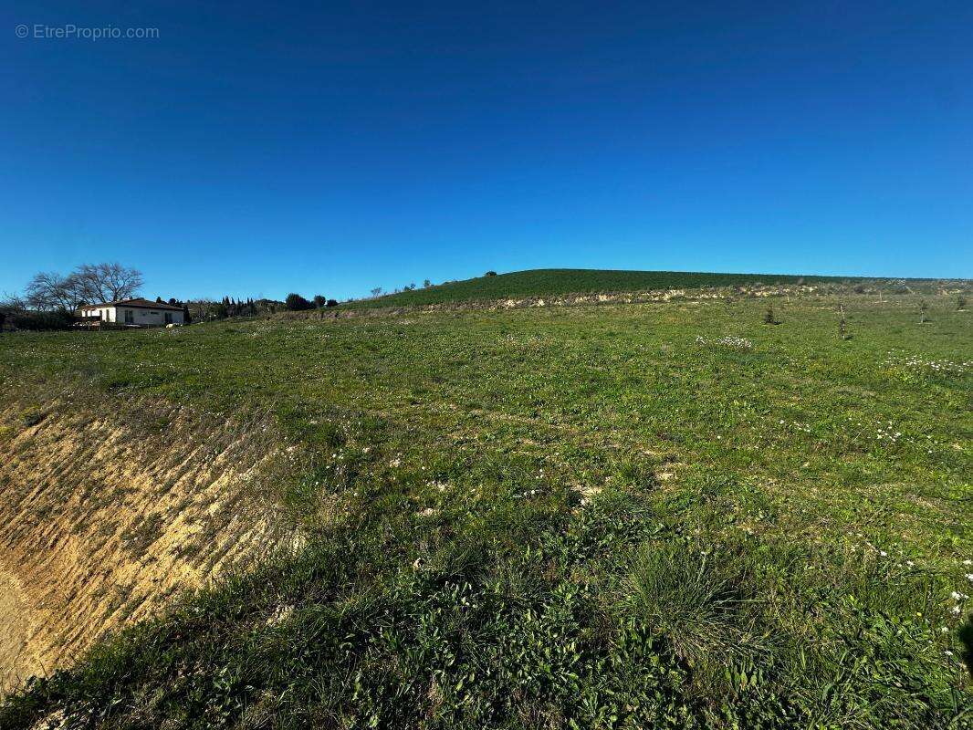 Terrain à LIMOUX