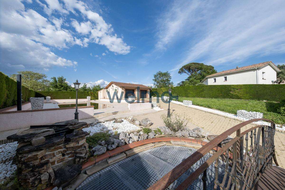 Maison à SAINT-LEON