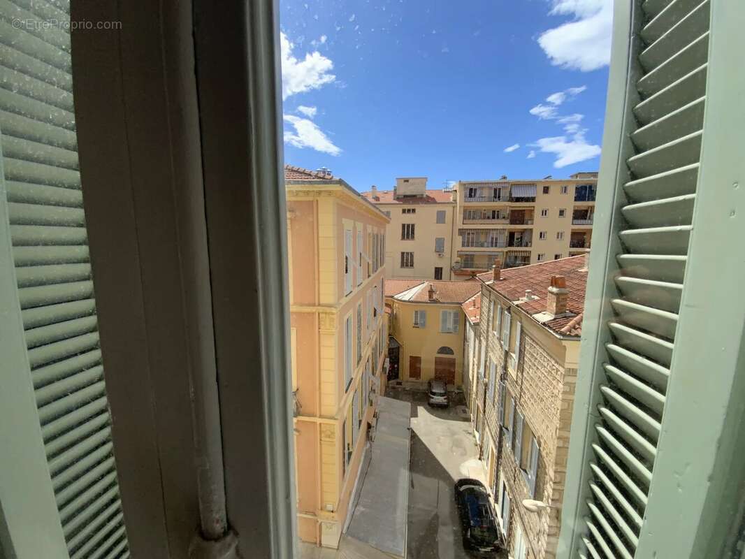 Appartement à MENTON