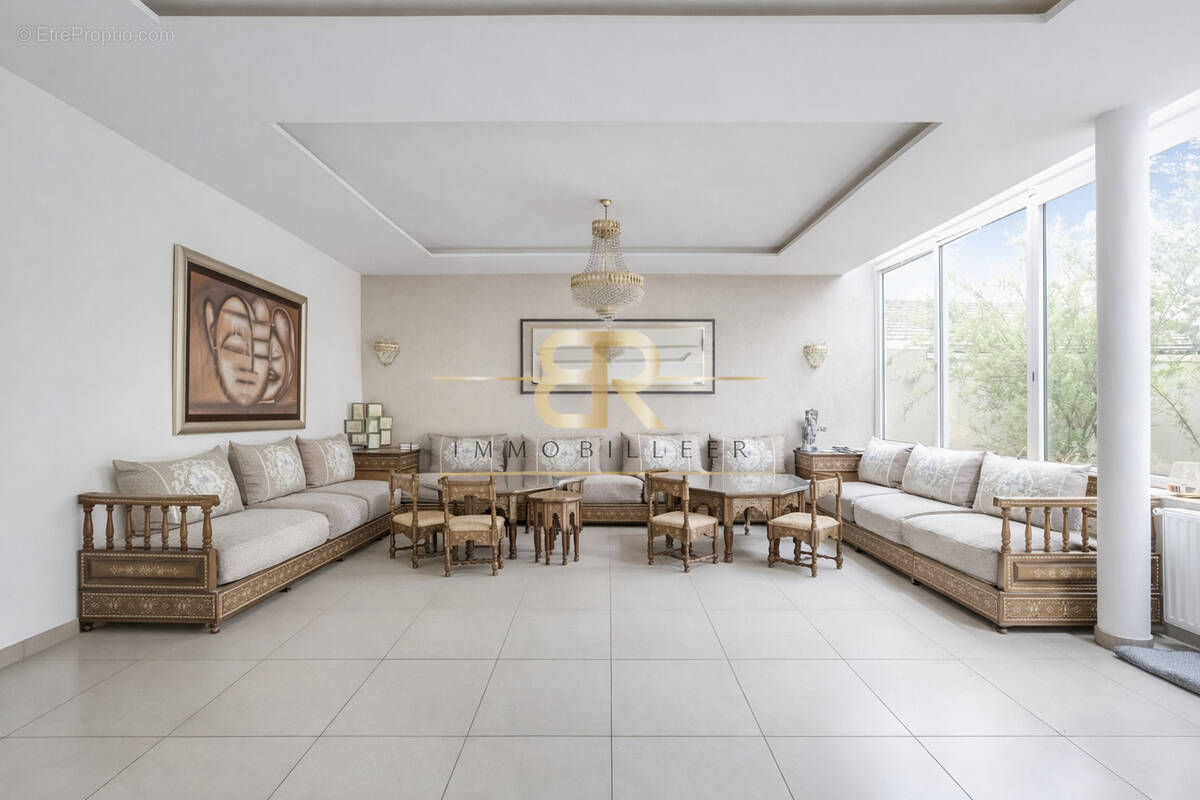 Maison à COLOMBES