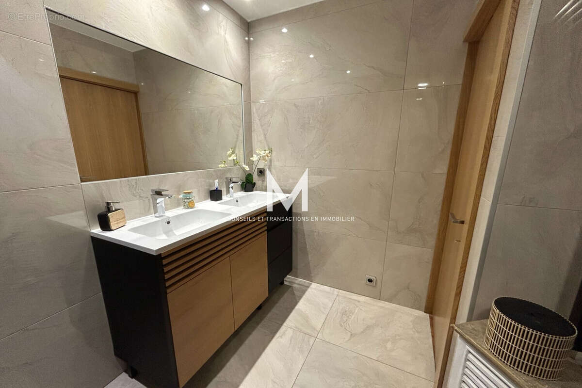 Maison 116 m² à Sainte-Maxime  - photo 6
