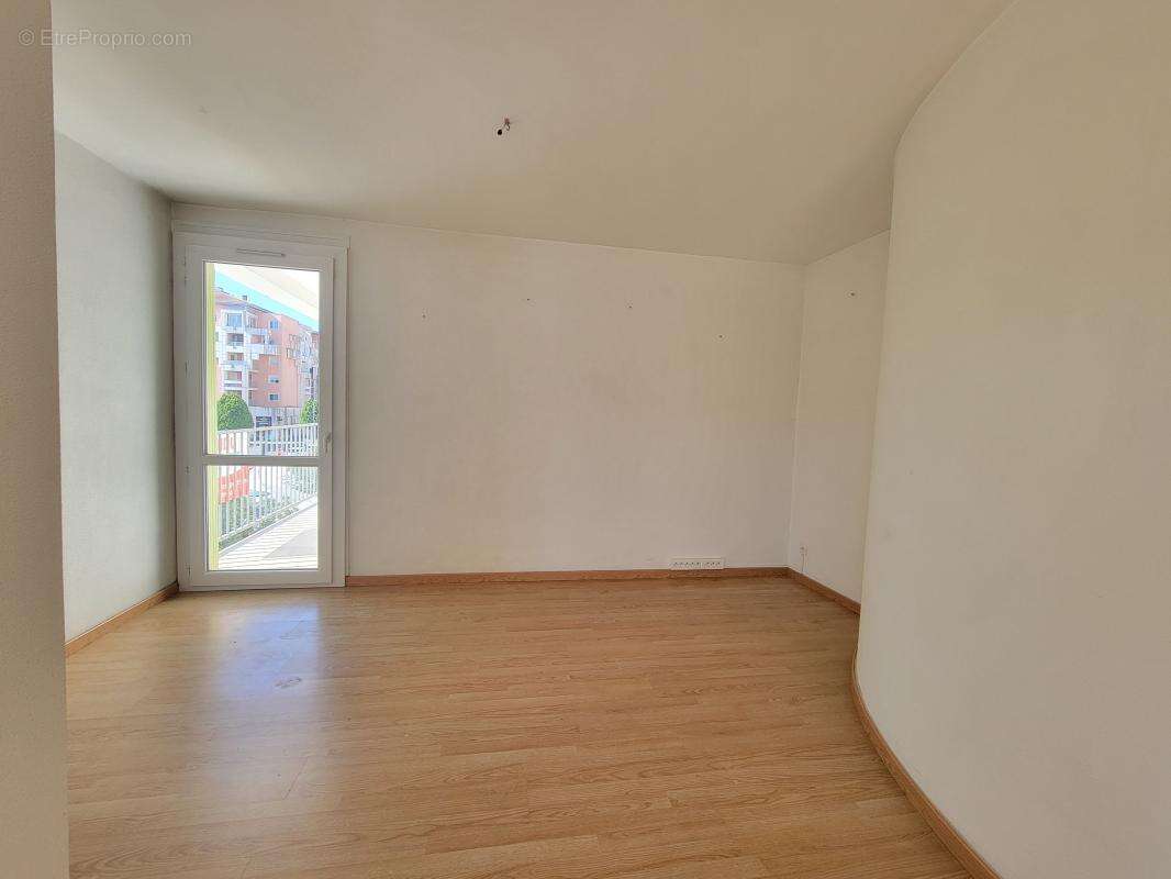 Appartement à COLOMIERS