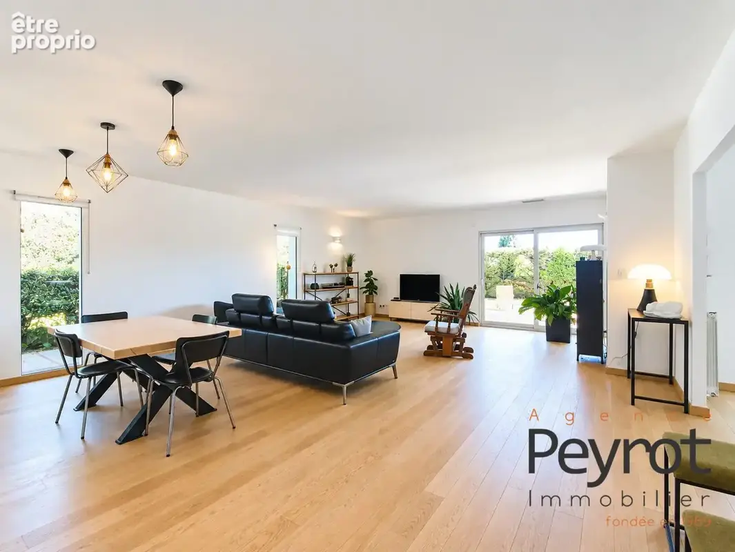 Maison 5 pièces 167 m² à vendre à Perpignan (66000) - photo 2