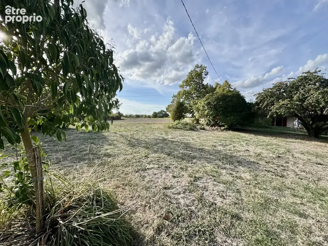 MONFLANQUIN, Maison de plain peid, 3 chambres, 2000 m2 de terrain, garage. - photo 9