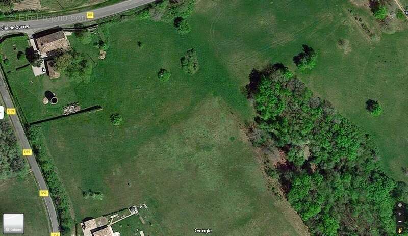 Terrain à LA SALVETAT-BELMONTET