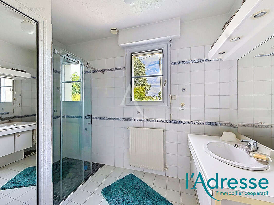 Maison de 4 chambres + vie de plain pied 167.7m2 - photo 6