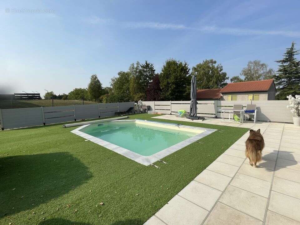 Maison à BAS-ET-LEZAT