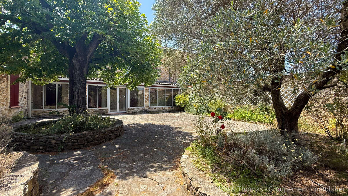 Maison à PIOLENC