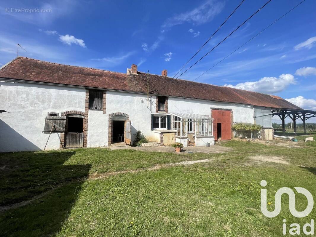 Photo 1 - Maison à LES BORDES