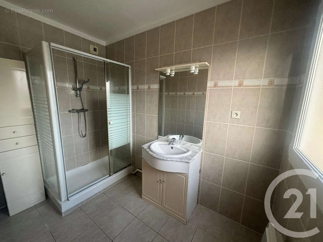 Appartement à DAMMARTIN-EN-GOELE