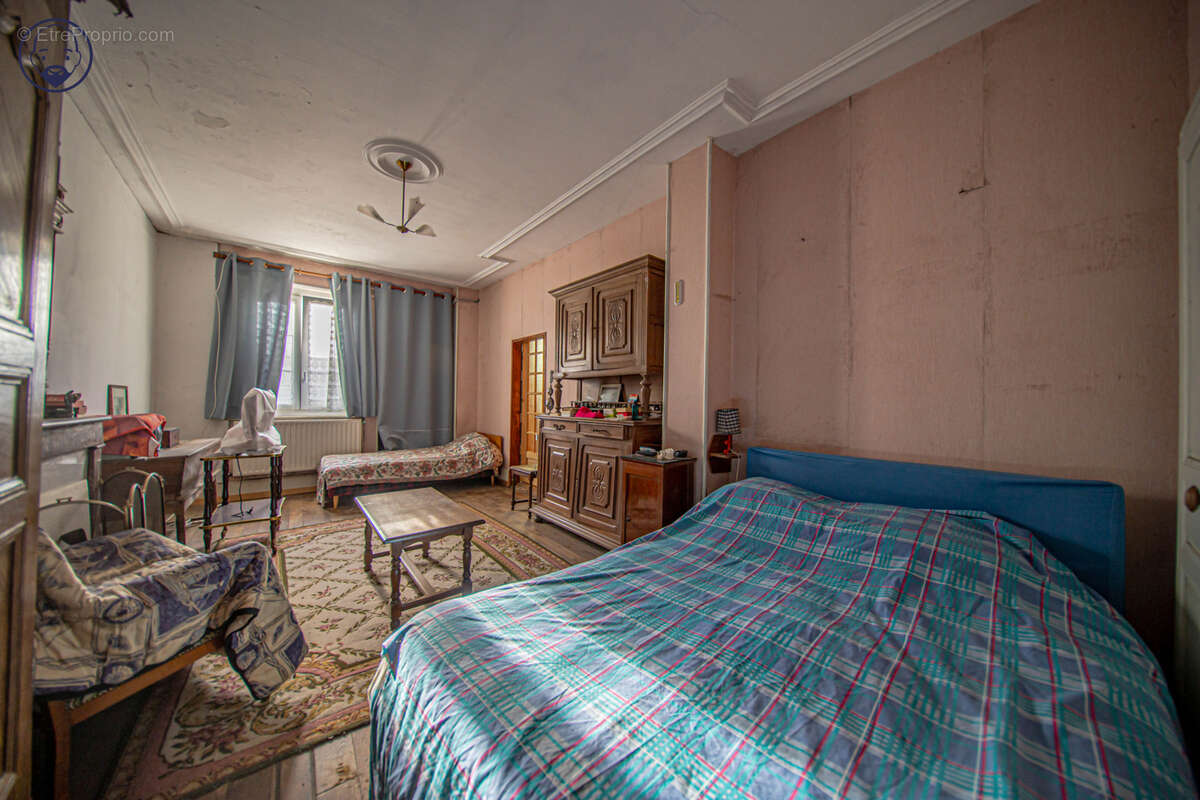 Maison à ABAINVILLE