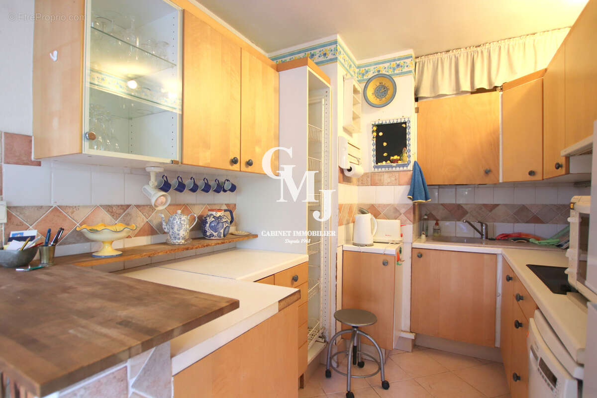 Appartement à SAINT-RAPHAEL