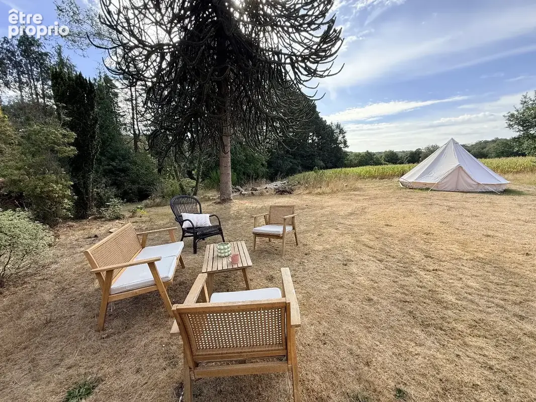 Une propriété rare, rénovée avec goût, où charme et sérénité se rencontrent - photo 21